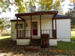 797 W Redstone Rd, Wheeler, MI 48662