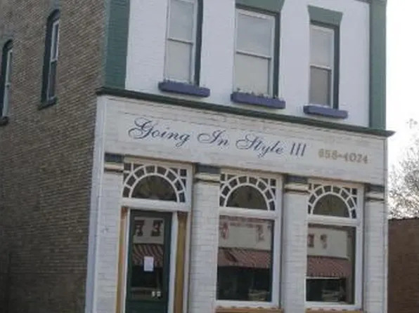 407 Elm Ave, Waverly, MN 55390