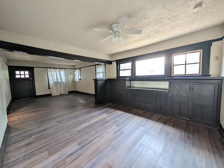 547 N Echo Ave #A — Photo 6