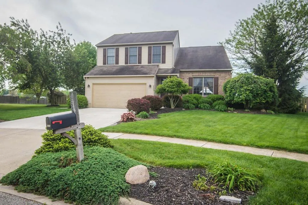 6326 Leslie Anne Ct photo 1