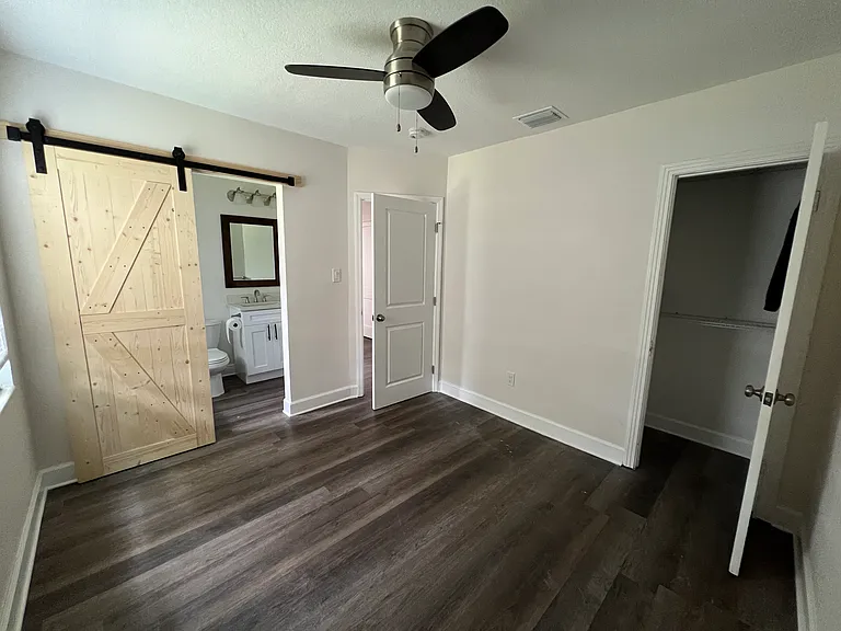 1715 W Grace St — Photo 9