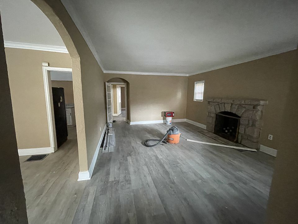 1st image of 744 Chalfonte Pl