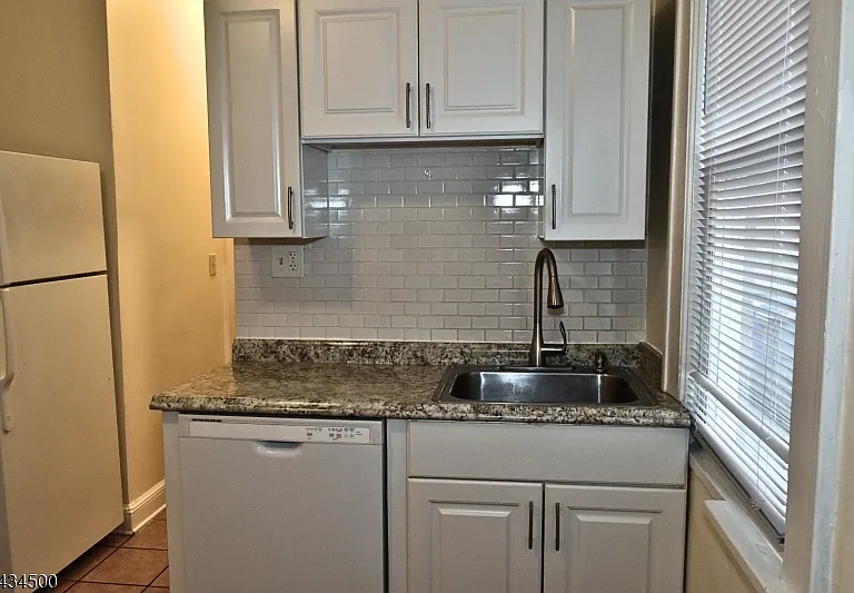 139 Ray St #2 — Photo 10
