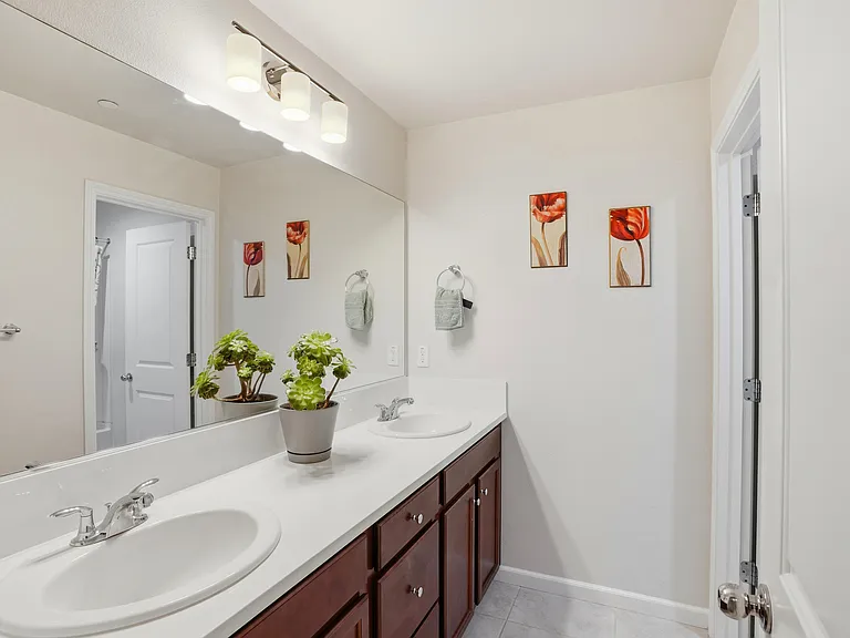 14842 Kit Carson Dr — Photo 15