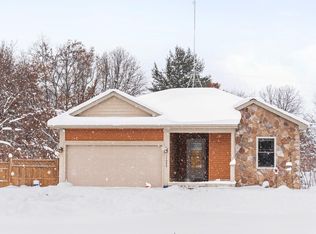 17900 Arnold Rd, Big Rapids, MI 49307