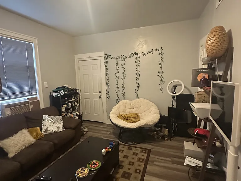 4521 S Honore St #1R — Photo 6