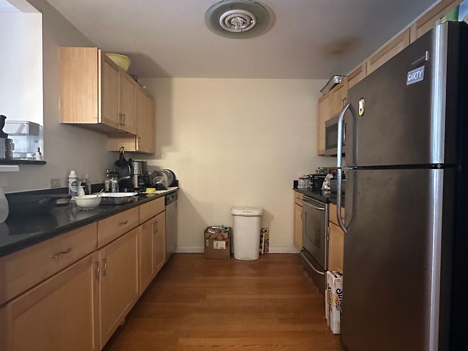 1st image of 120 Mountfort St APT 203