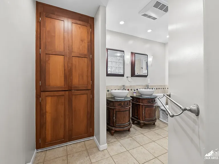 3868 Shannon Cir — Photo 27