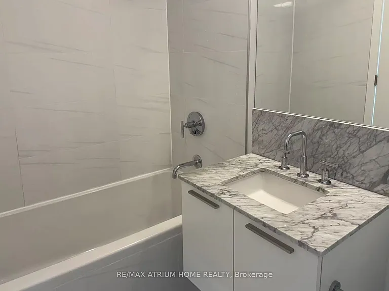 3 Gloucester St #301 — Photo 6