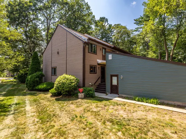 111 Wynwood Drive #111, Enfield, CT 06082