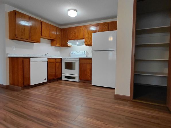 7328 Buffalo Ave APT 12