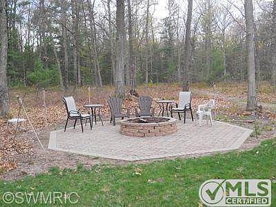 4th image of 3211 Johnson Dr