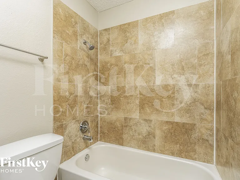 7921 Rice Dr — Photo 14