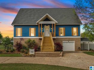 748 Pine Harbor Rd, Pell City, AL 35128