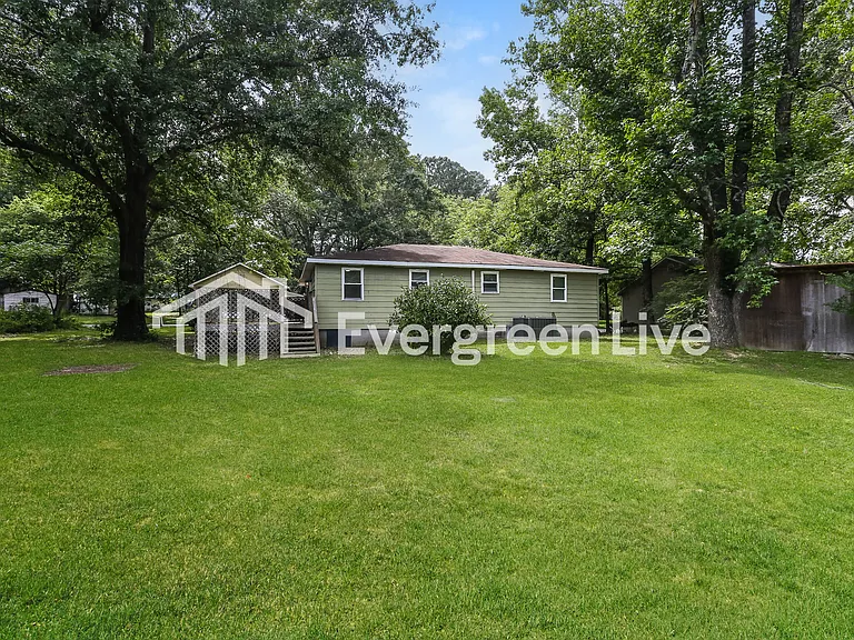 610 Church — Photo 14