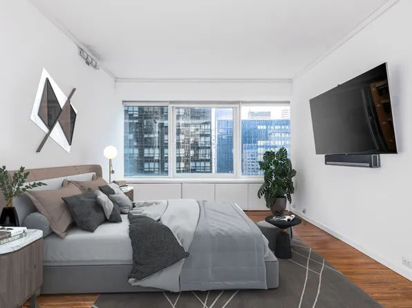150 West 56th Street image 15 of 16
