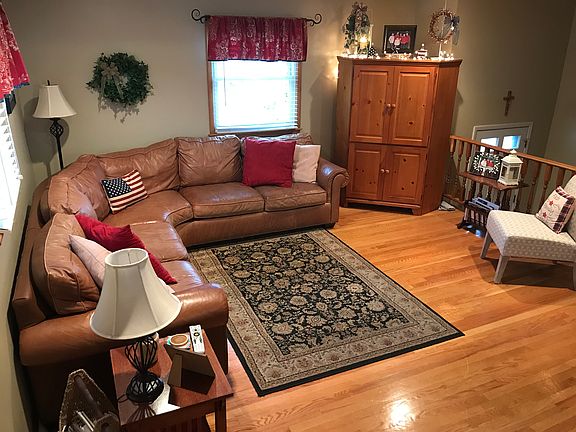 Up Stairs Living Area 