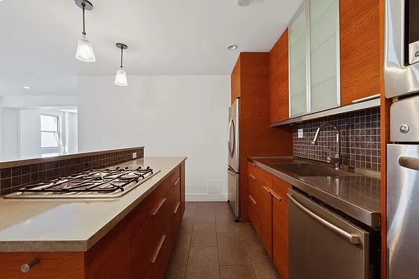 Rented by Douglas Elliman | media 10