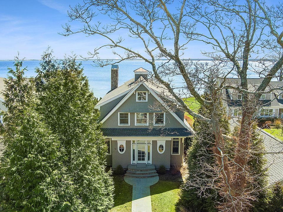 1st image of 3270 Peconic Bay Blvd