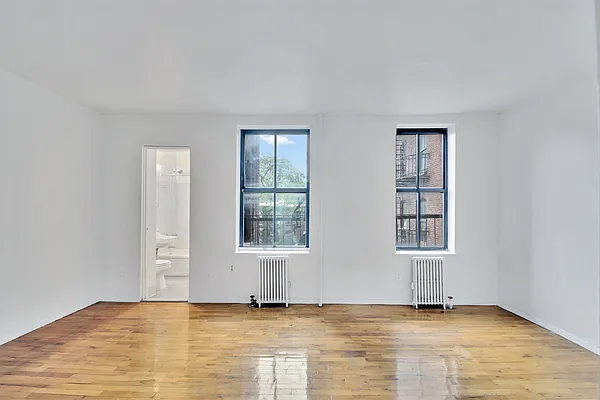 Rented by Corcoran | media 11