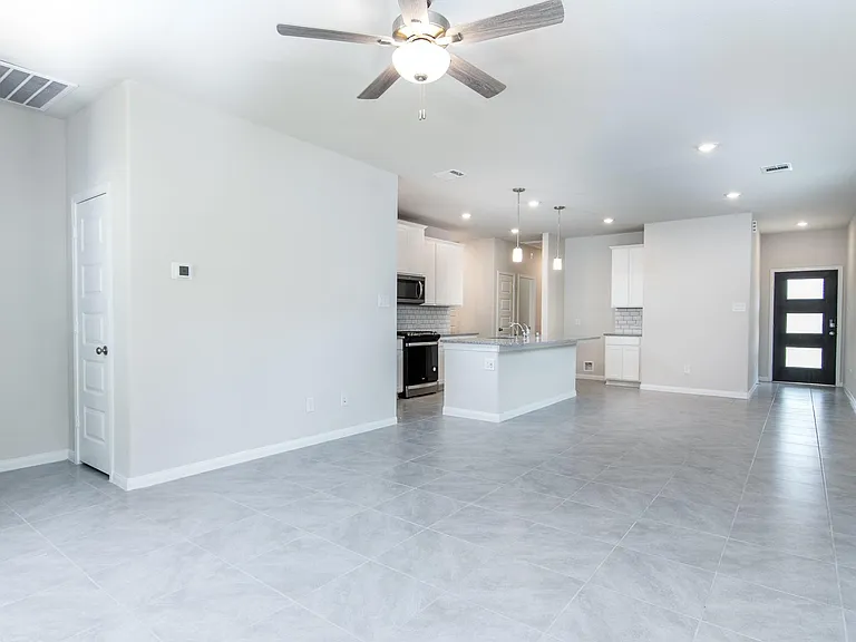 18565 Meadow Point Ln — Photo 8