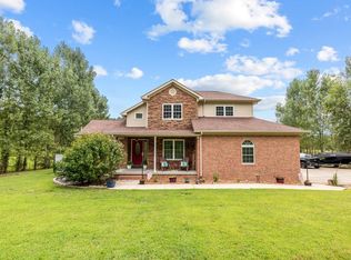 21 Spring Creek Rd, Waverly, TN 37185