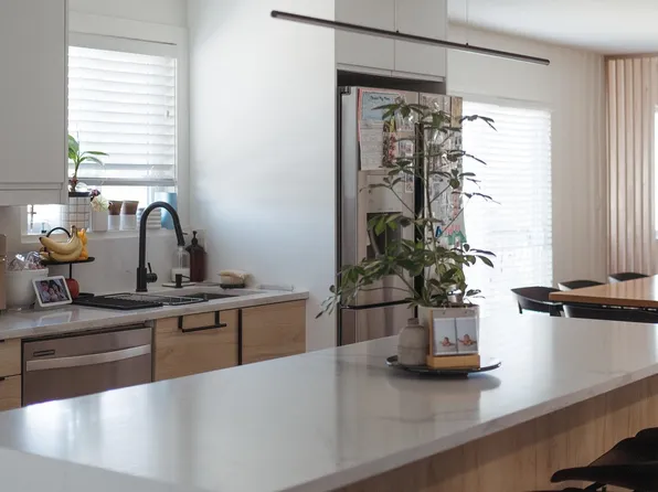 679 Gamma Ave, Burnaby, BC V5C 6A3