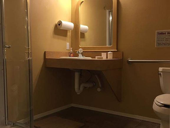 4th image of 519 B St #8