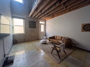 904 E Pearson St UNIT 115, Milwaukee, WI 53202