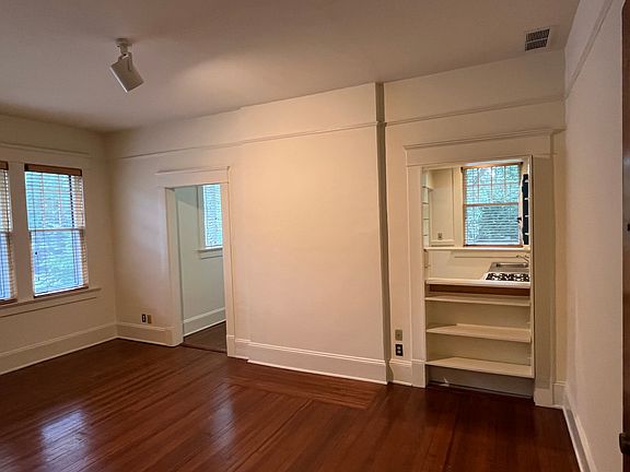 3rd image of 18 Avery Dr NE #3