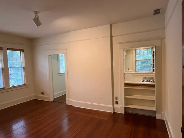 18 Avery Dr NE #3, Atlanta, GA 30309