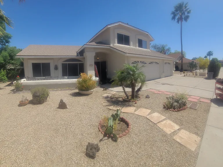 W Creedance Blvd — Photo 2