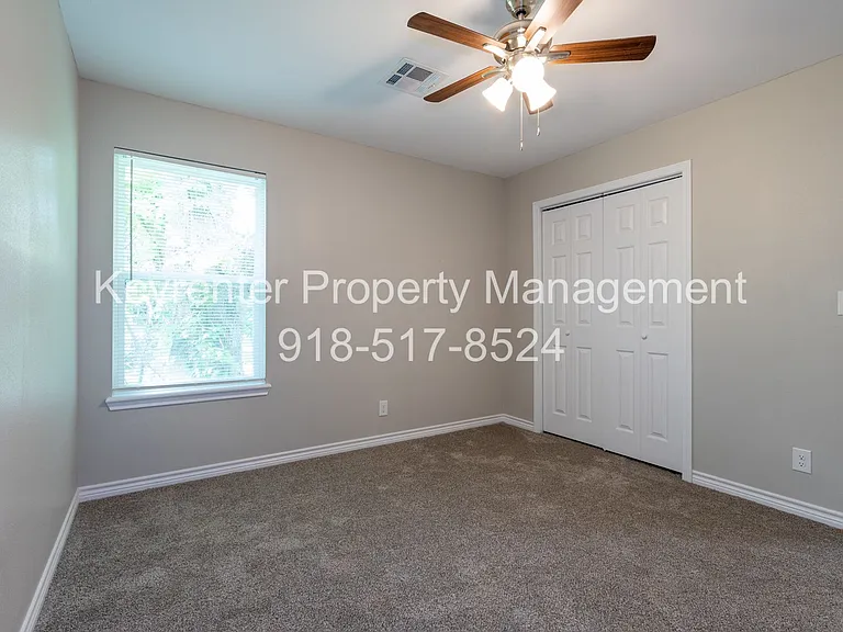 808 N Franklin Ave — Photo 28