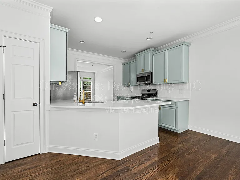 12030 Stone Brook Cv — Photo 6