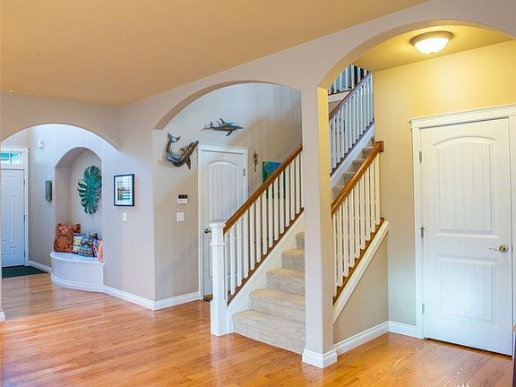 5th image of 5835 Ashbourne Ln SE
