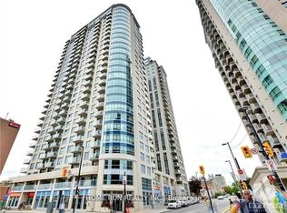 242 Rideau St #705, Ottawa, ON K1N 0B7