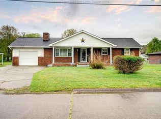 338 Laurel Ave, Poca, WV 25159