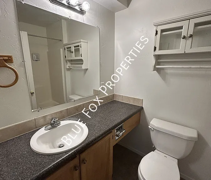 2201 N Sparkman Blvd #2 — Photo 16
