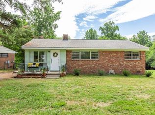 1616 Larkin St, High Point, NC 27262