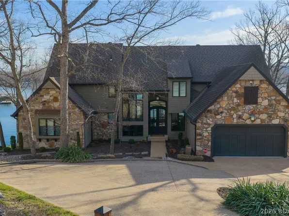 135 Cascade Ct, Four Seasons, MO 65049
