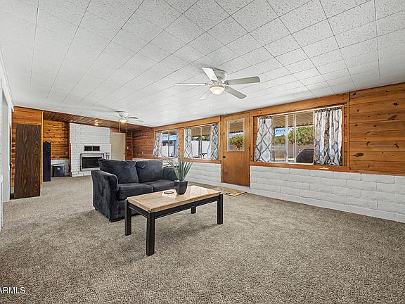 4th image of 10202 E JONES Avenue