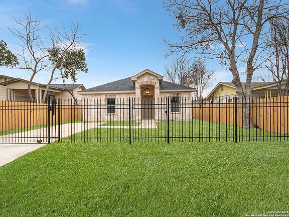 4th image of 2344 DELGADO ST