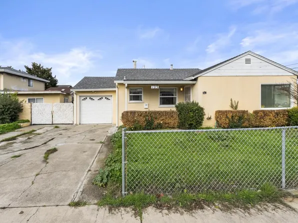123 Fagundes St, Hayward, CA 94544