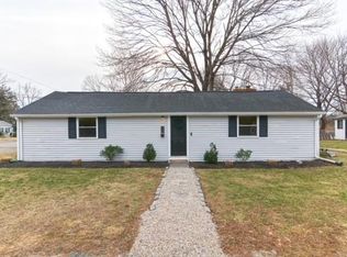10 Circuit Dr, Rehoboth, MA 02769