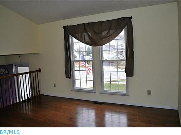2nd image of 7406 Harbour Town Dr