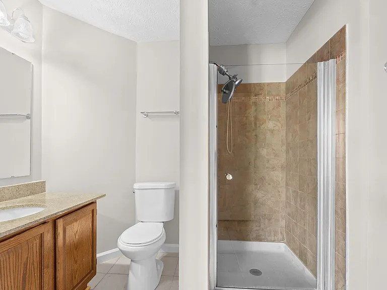 12205 Saint Peter Ct — Photo 19