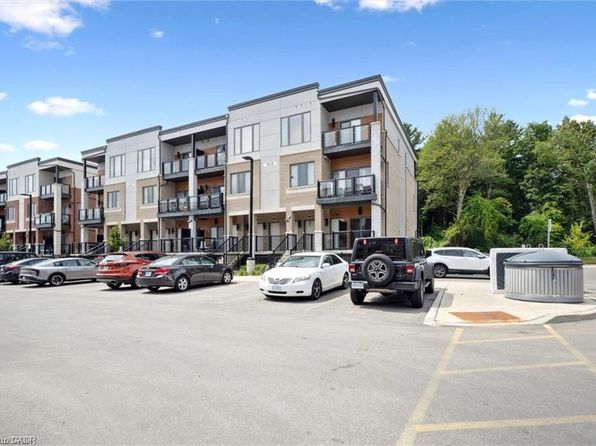 25 Isherwood Ave #C34, Cambridge, ON N1R 0E2