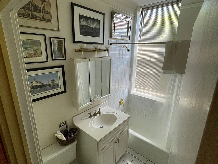 849 W Willow St #3 — Photo 7