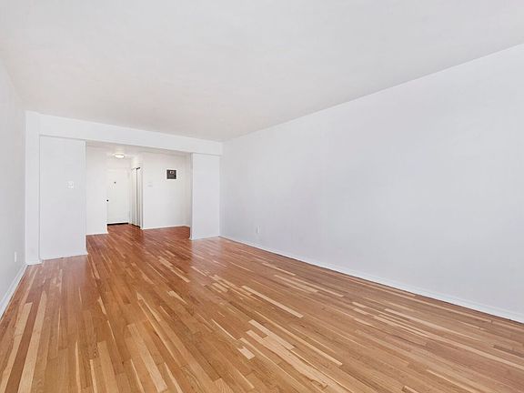 2nd image of 532 W 218th St #4M