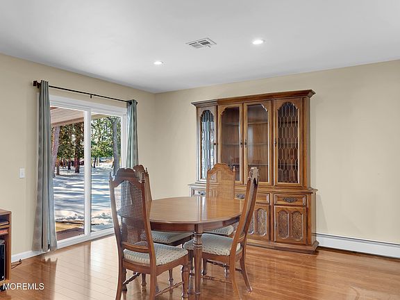 5th image of 8 Gorginio Drive
